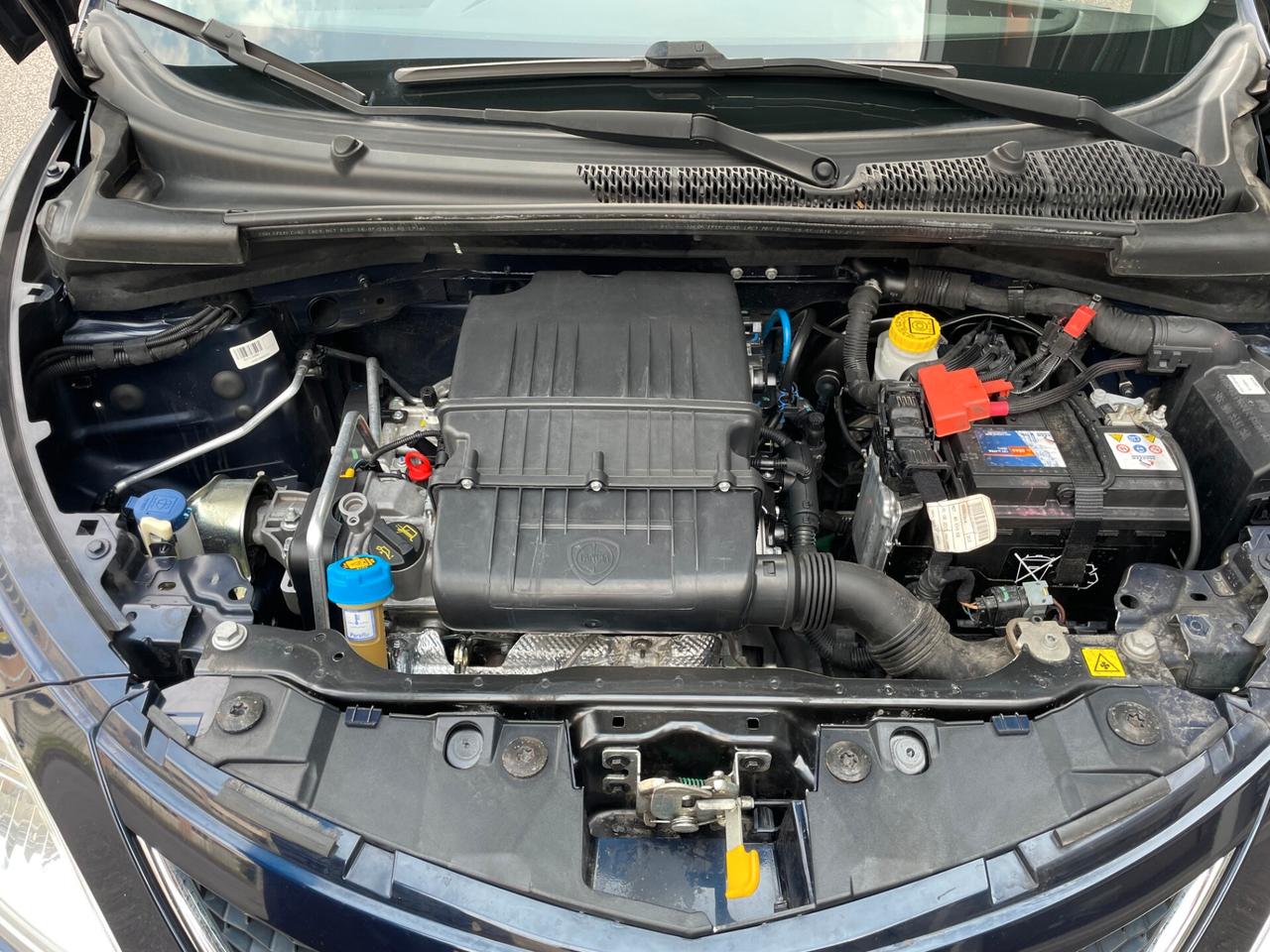 Lancia Ypsilon 1.2 69 CV 5 porte #5 POSTI
