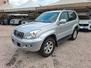 Toyota Land Cruiser 3.0 D-4D 16V cat 3 porte Sol