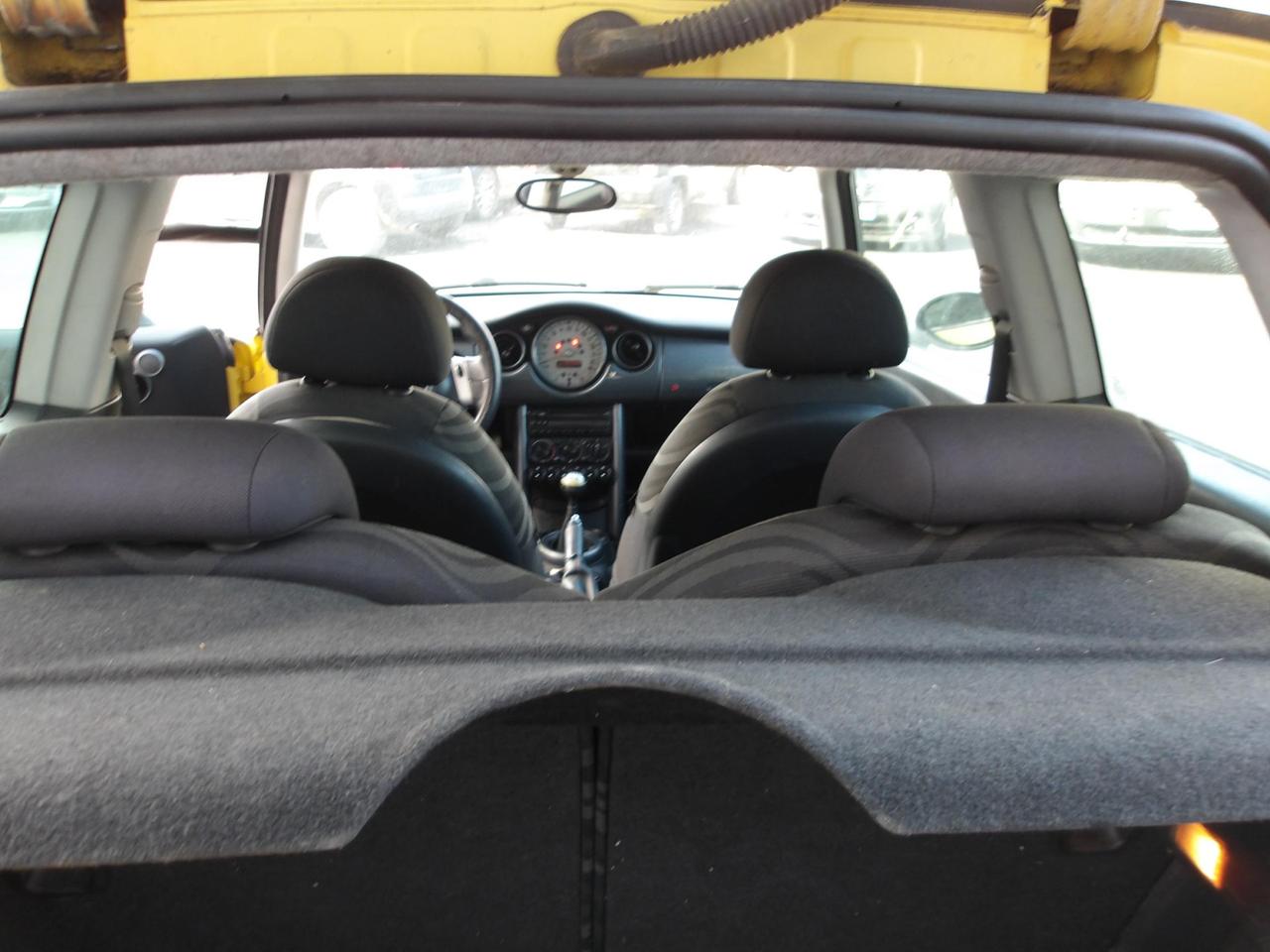 Mini 3 Porte One D De Luxe 1.4