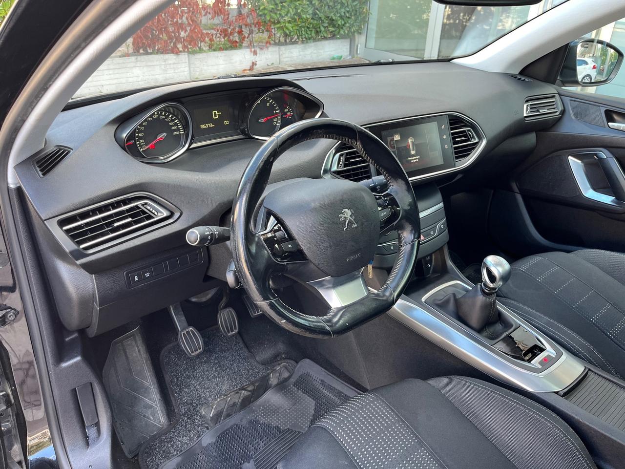 Peugeot 308 BlueHDi 120 S&S SW GT Line