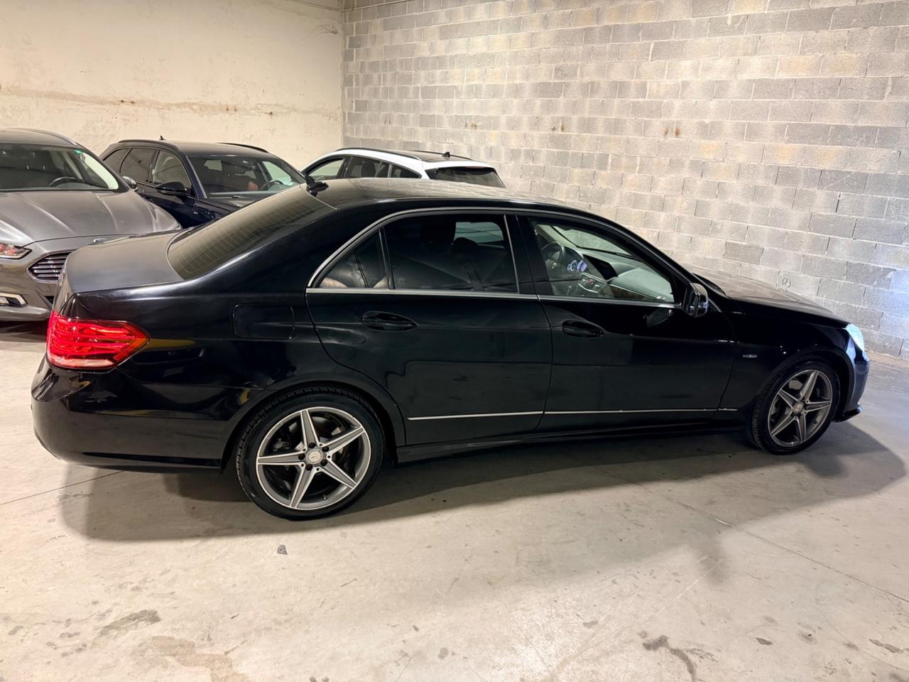 Mercedes-benz E 220 AMG TETTO