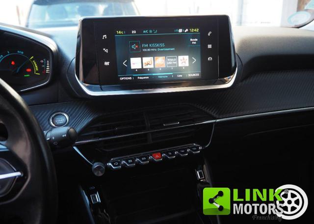 PEUGEOT 2008 motore elettrico 136 CV Active