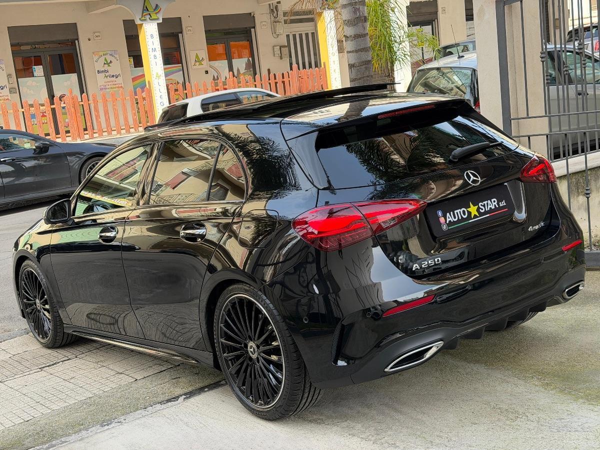 Mercedes Classe A 250 4Matic Premium AMG 224CV Night Edition