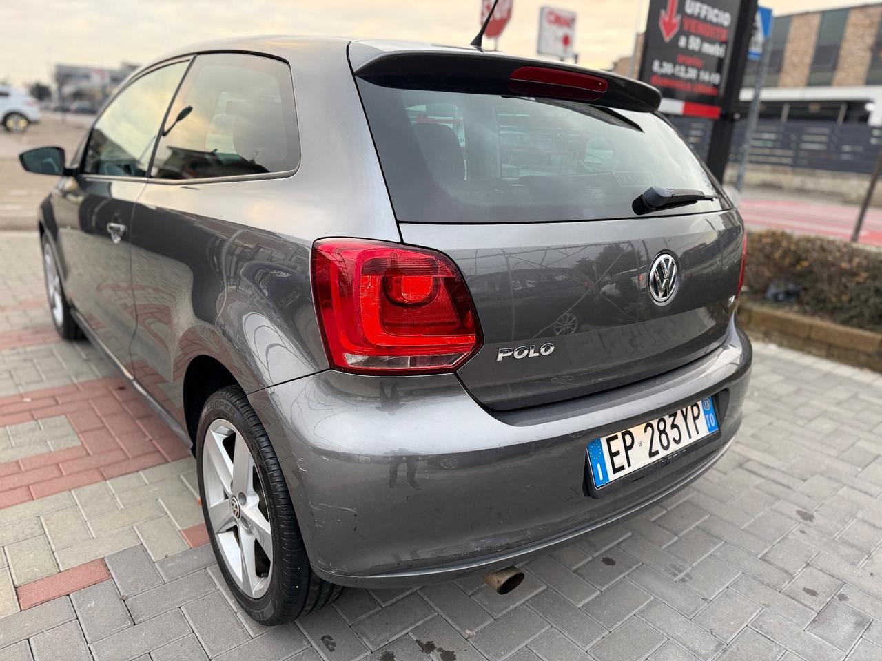 Volkswagen Polo 1.4 86CV DSG NEOPATENTATI