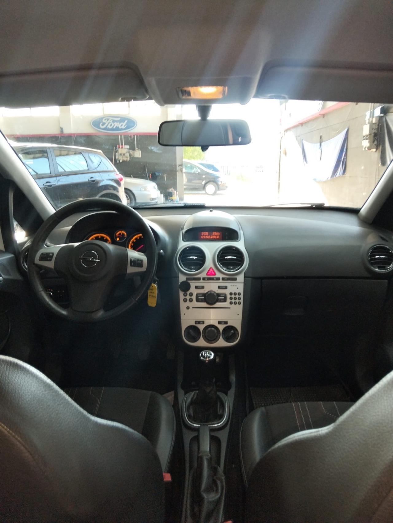 Opel Corsa 1.2 85CV 5 porte GPL-TECH One
