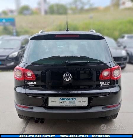Volkswagen Tiguan 2.0 TDI 4MOTION DSG Sport