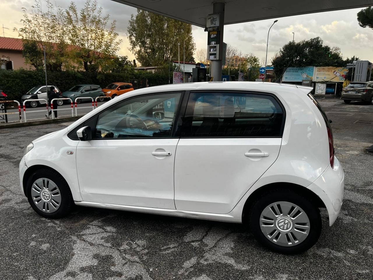 Volkswagen up! 1.0 High x neopatent offerta della settimana