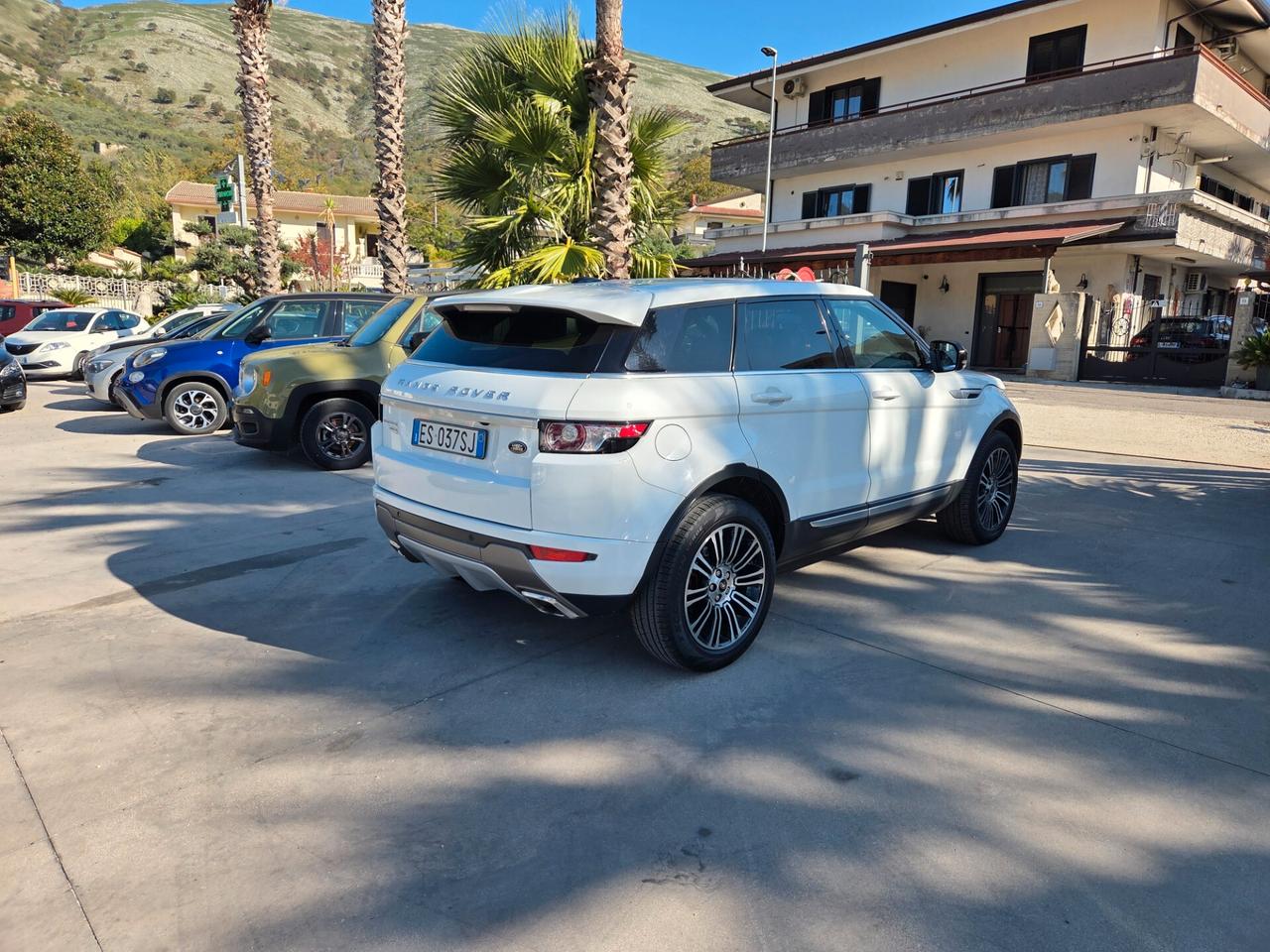 Land Rover Range Evoque 2.2 TD4 5p. PERFETTA