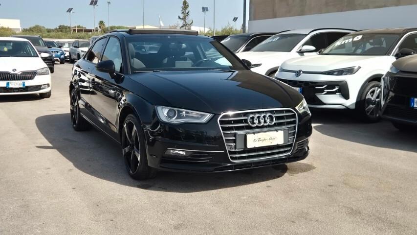 Audi A3 Sedan 1.6 TDI ultra Attraction (TETTO APRIBILE) - 2015
