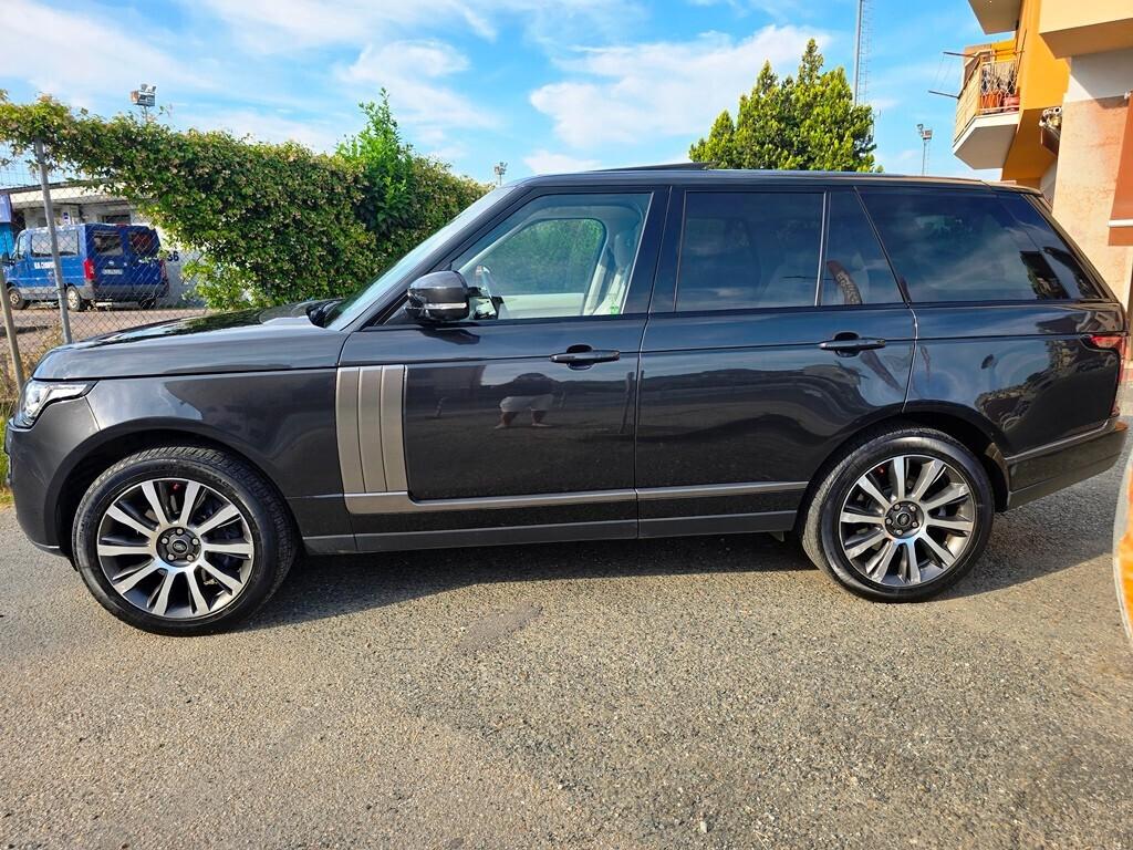 Land Rover Range Rover 4.4 SDV8 VOGUE