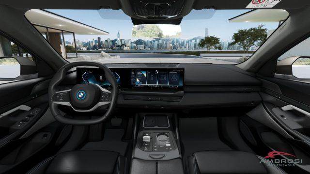 BMW i5 eDrive40