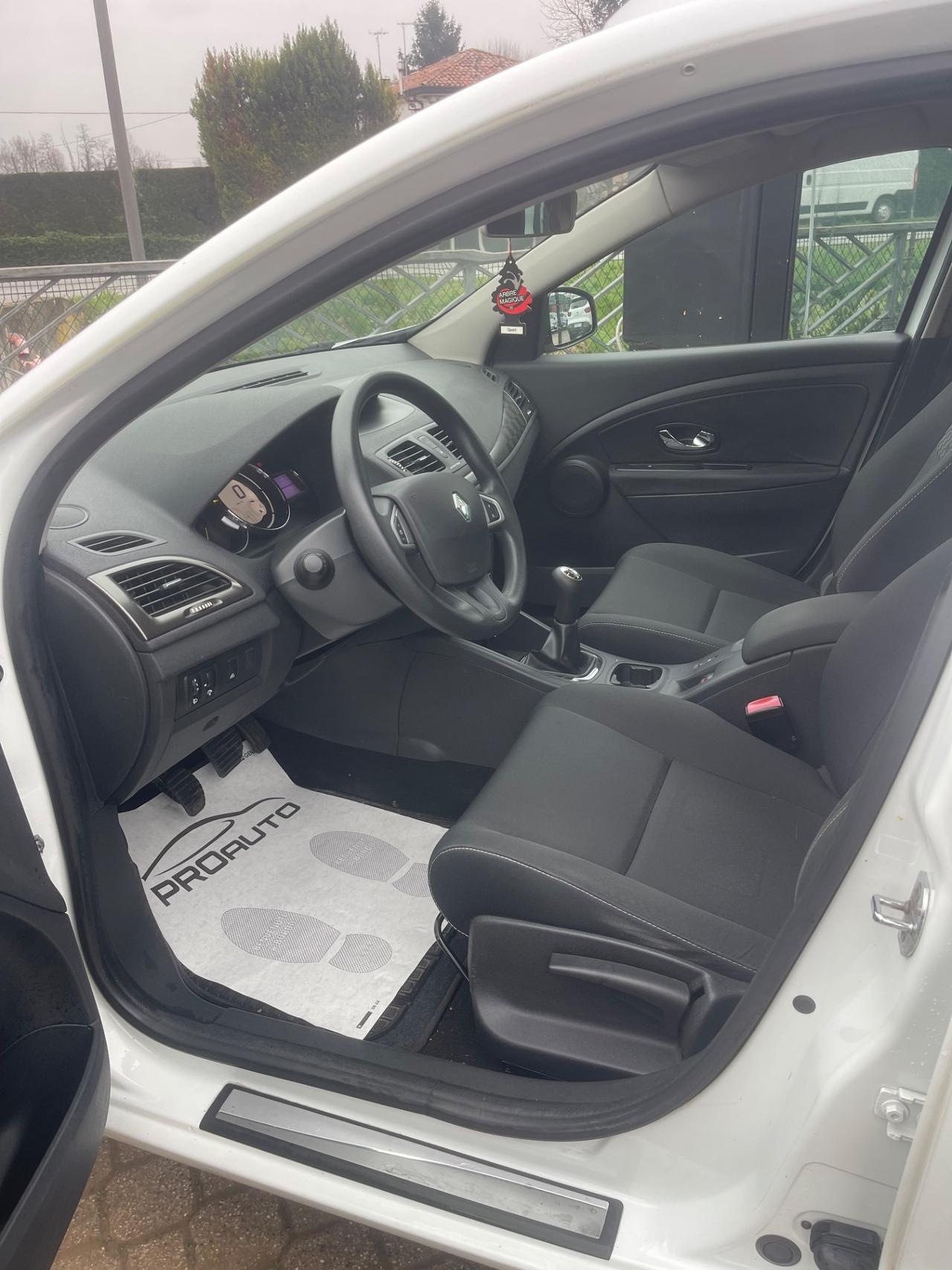 Renault Megane Mégane 1.5 dCi 90CV SporTour Wave