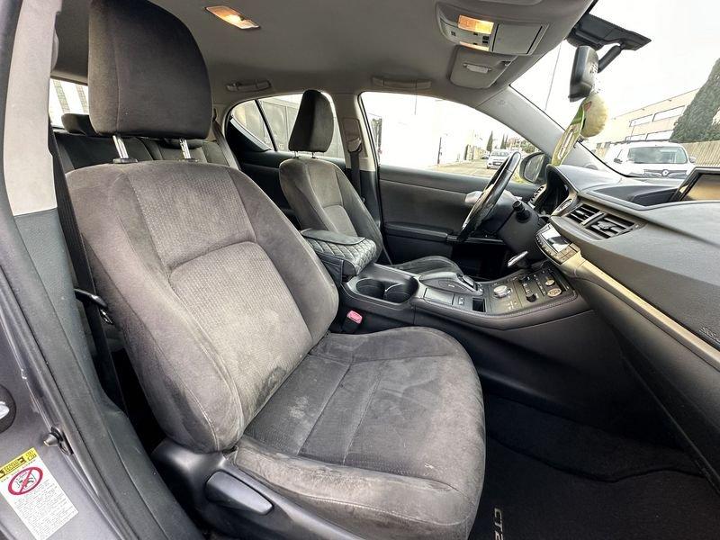 Lexus CT CT 200h Hybrid 1.8 Luxury