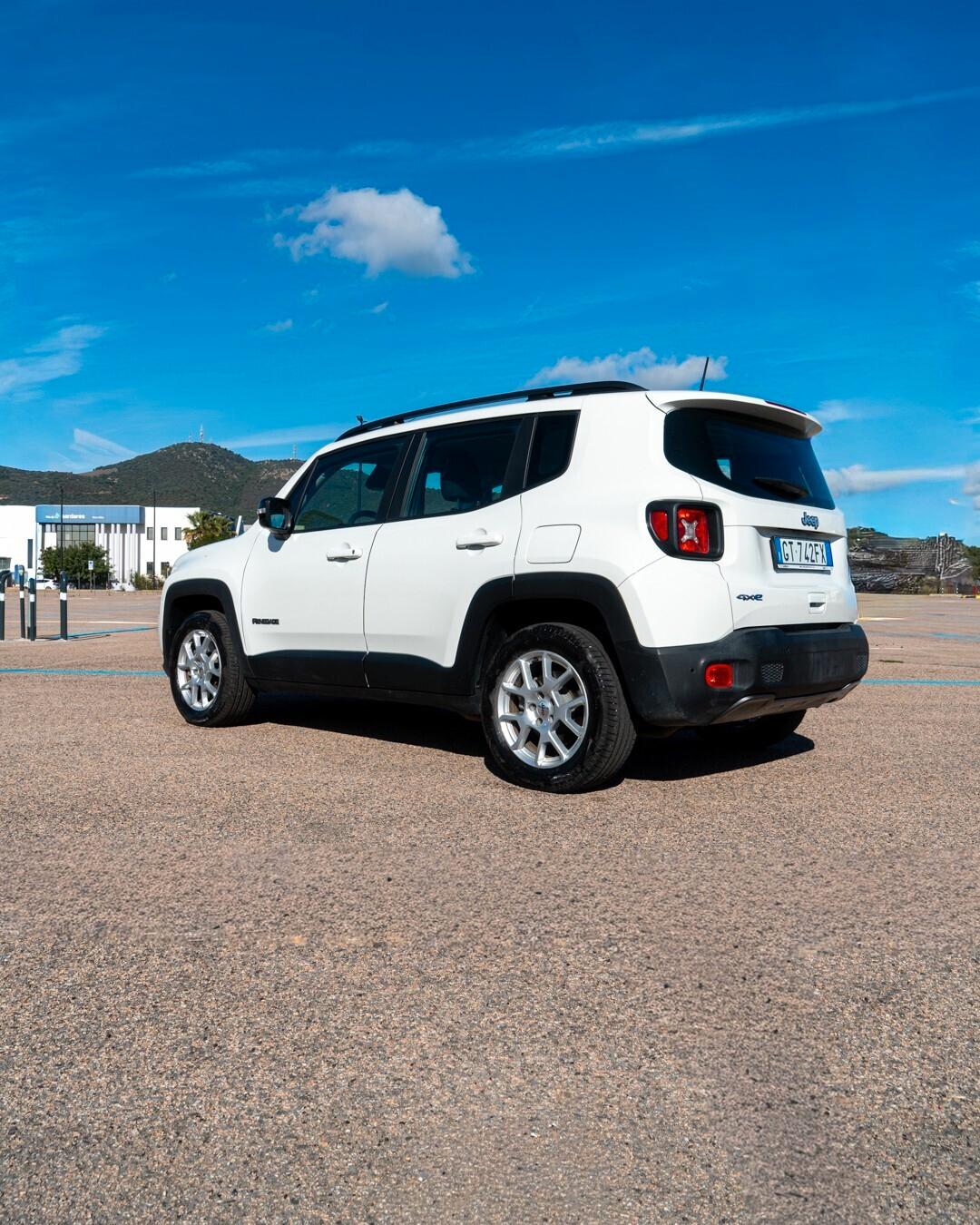 Renegade 1.3 T4 190CV PHEV 4xe AT6 Limited