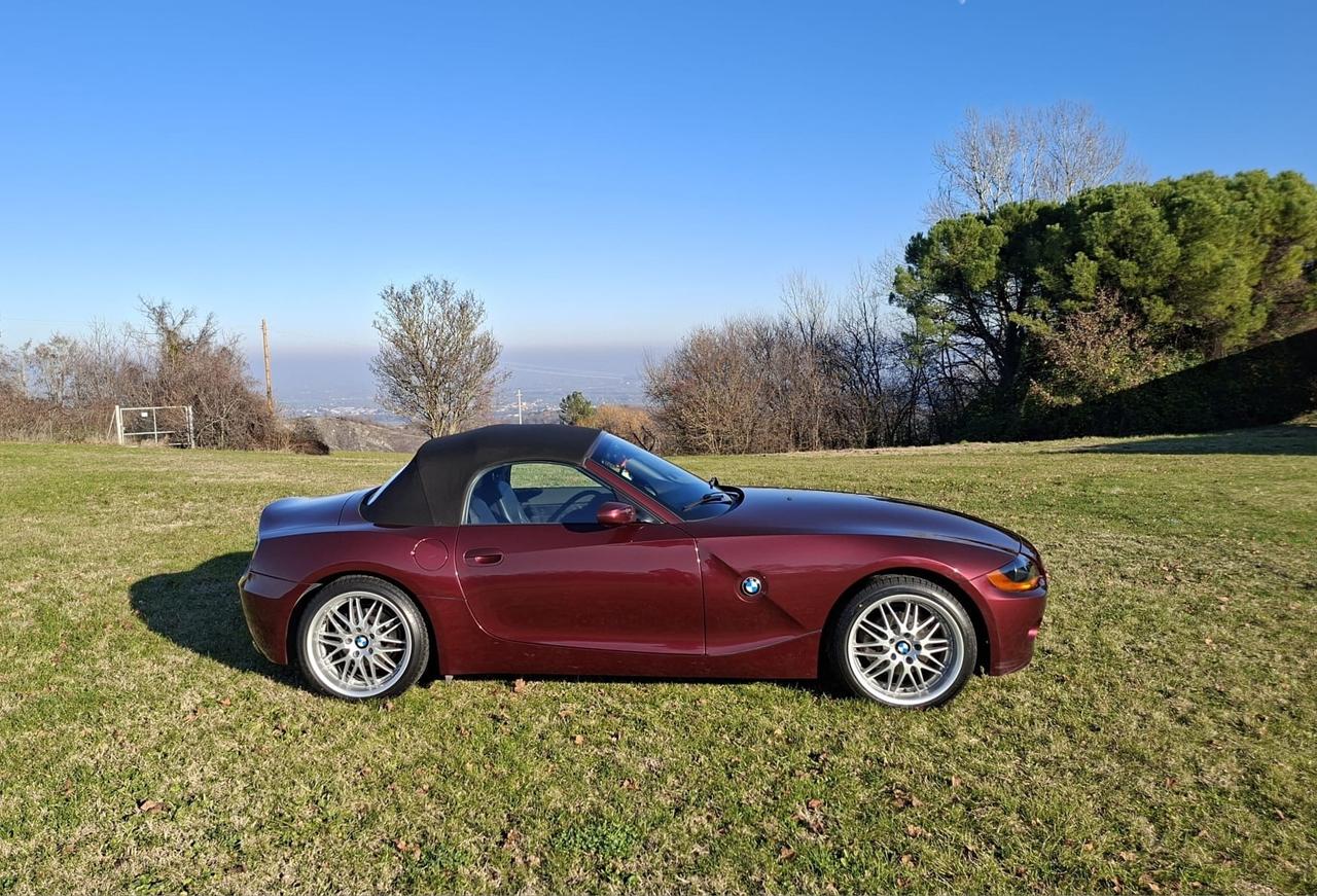 Bmw Z4 2.5i cat Roadster MAN. ASI UNIPRO. MERLOT MET