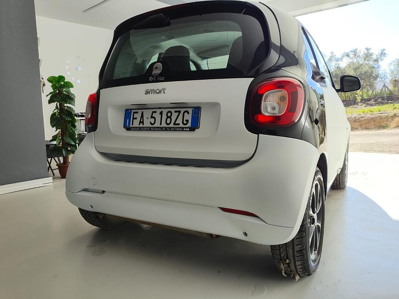 Smart ForTwo 70 1.0 unico proprietario permuto
