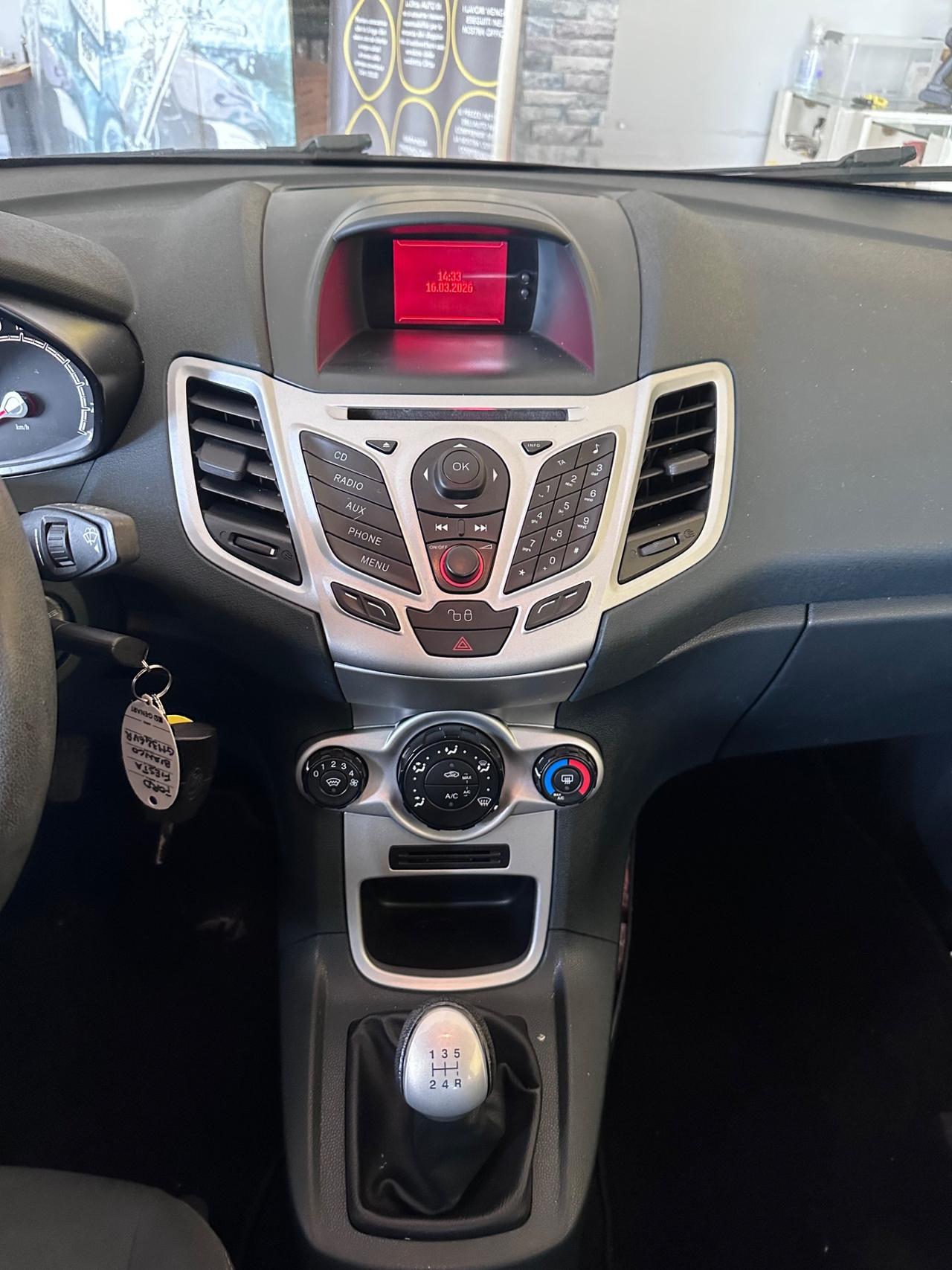 Ford Fiesta 1.2benz. 60cv 143.000km