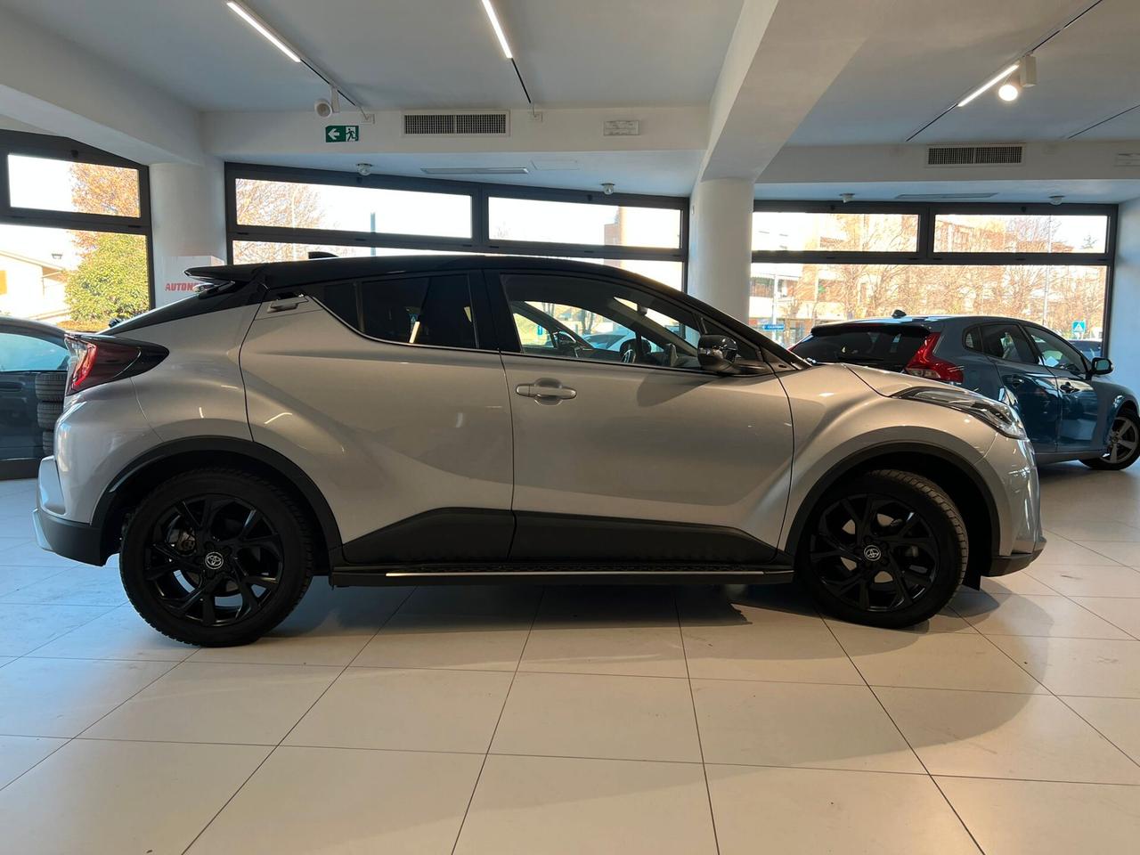 Toyota C-HR 2.0 Hybrid E-CVT Trend