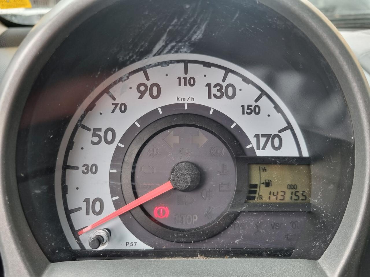Toyota Aygo 1.0 12V VVT-i 5 porte Now Connect