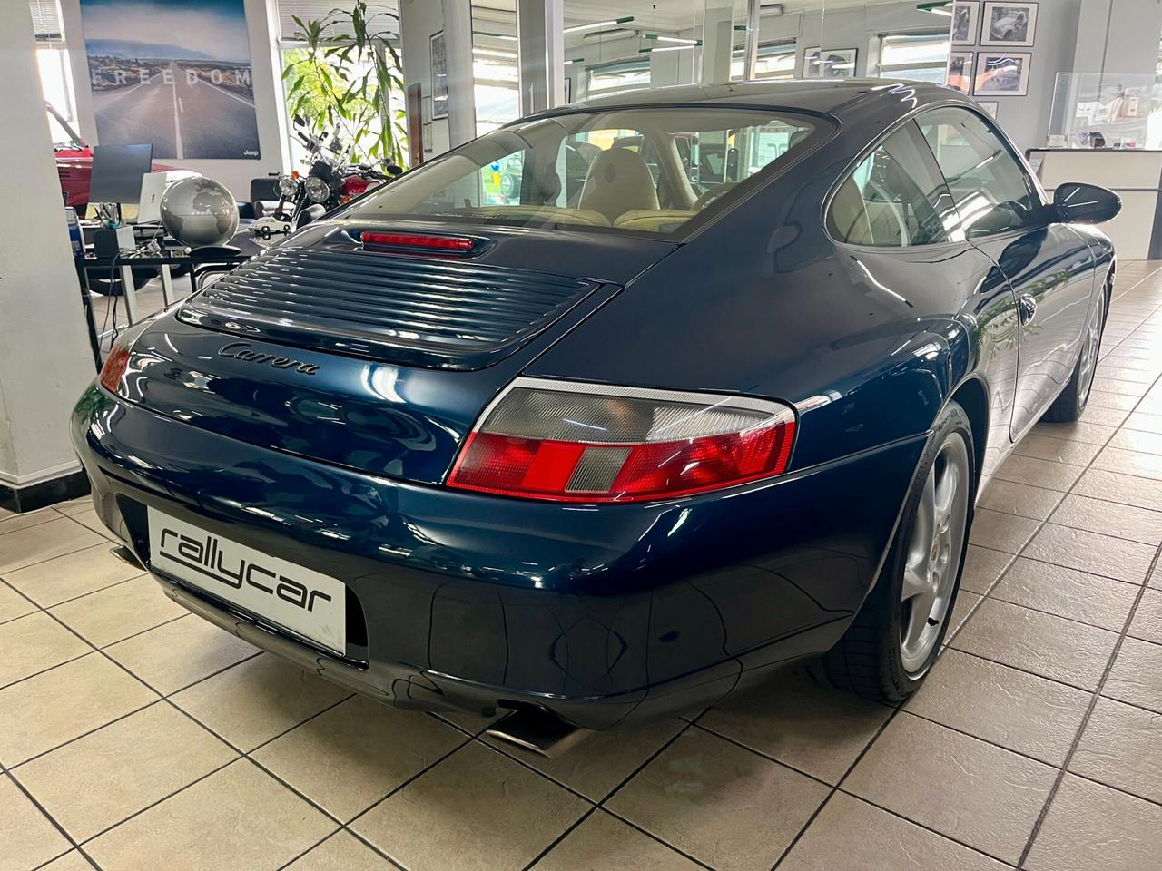 Porsche 911 996 Carrera 3.4 300CV 6M - 2000
