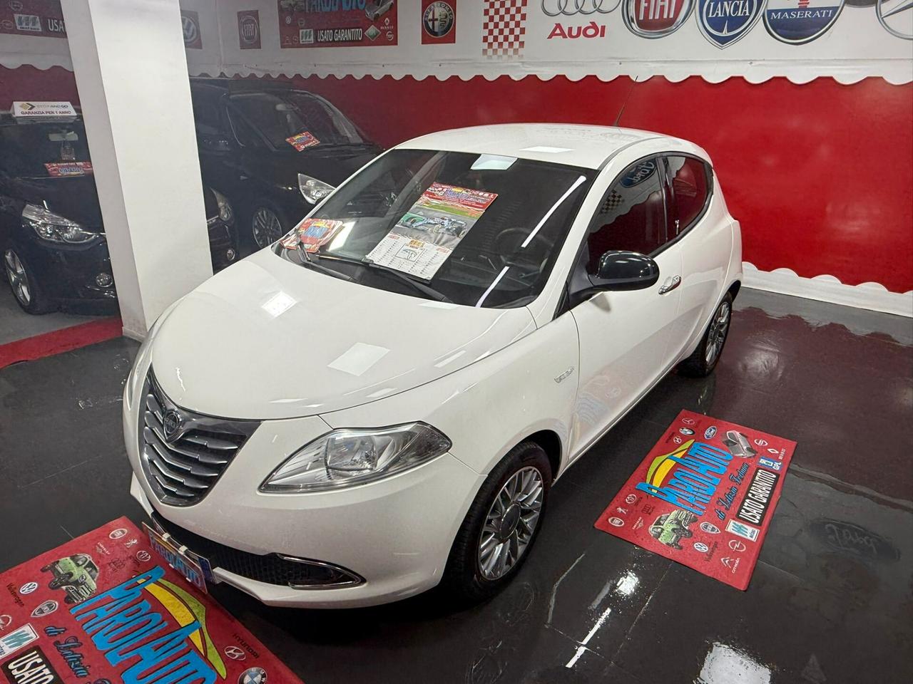 Lancia Ypsilon 1.2 69cv Platinum - 2011