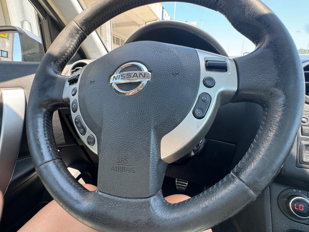 Nissan Qashqai 1.6 dCi DPF Tekna 4WD 2013