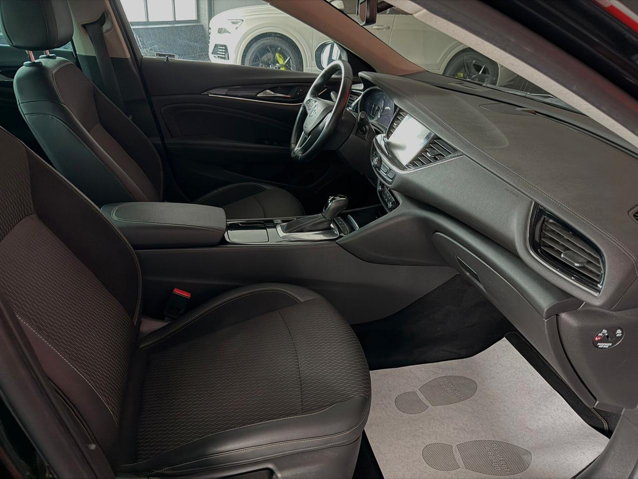 Opel Insignia 1.6 CDTI 136 CV S&S aut. Grand Sport Business