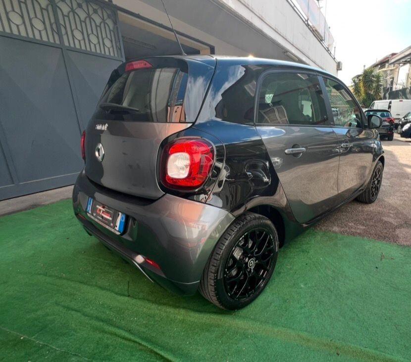 Smart ForFour 70 1.0 twinamic Superpassion