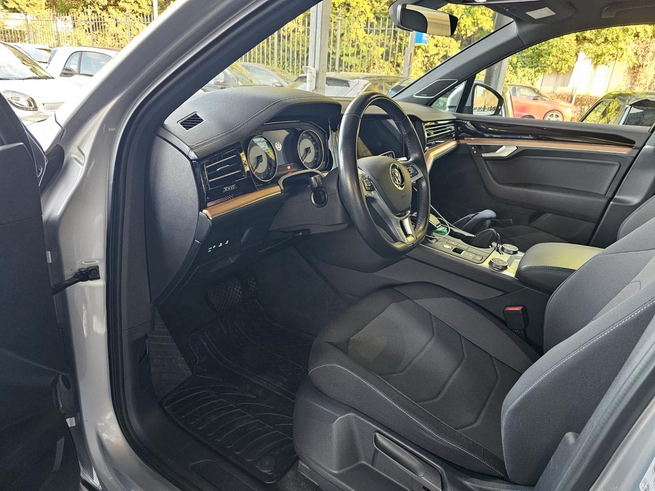 Volkswagen Touareg 3.0 V6 TDI 286 CV SCR Advanced