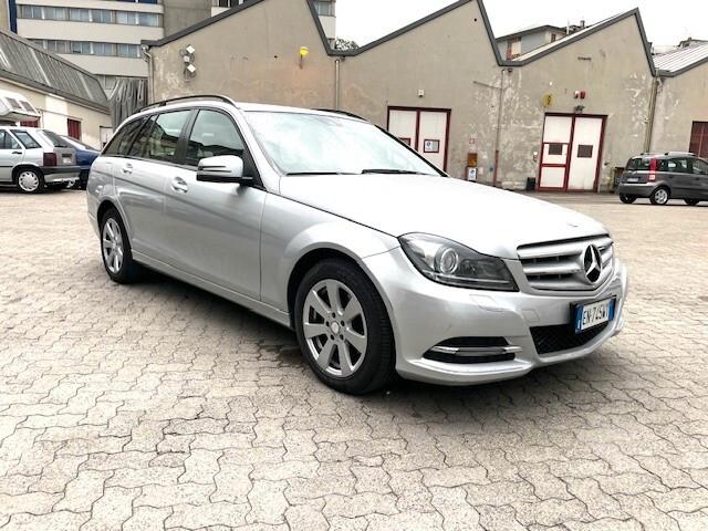 Mercedes-benz C 200 C 200 CDI S.W. Elegance Autom. UNICO PROPRIETARIO!!!
