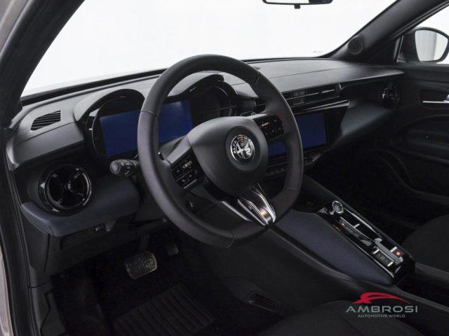 ALFA ROMEO Junior 1.2 ibrida 145cv edct6
