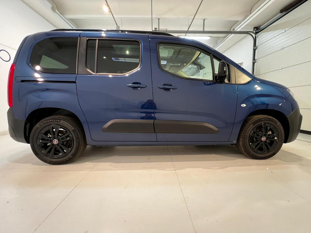 Fiat Doblo e-Doblo 100kW/50kWh Launch Edition