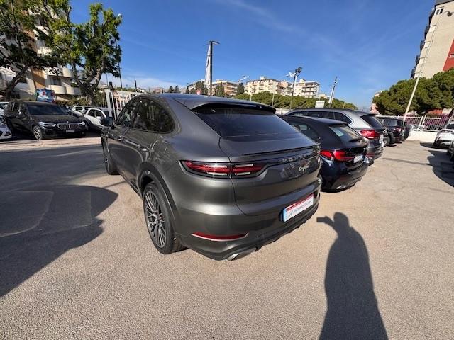 Porsche Cayenne Coupé 3.0 V6 E-Hybrid