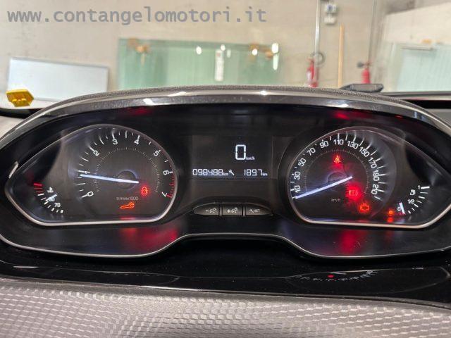 PEUGEOT 2008 PureTech 82