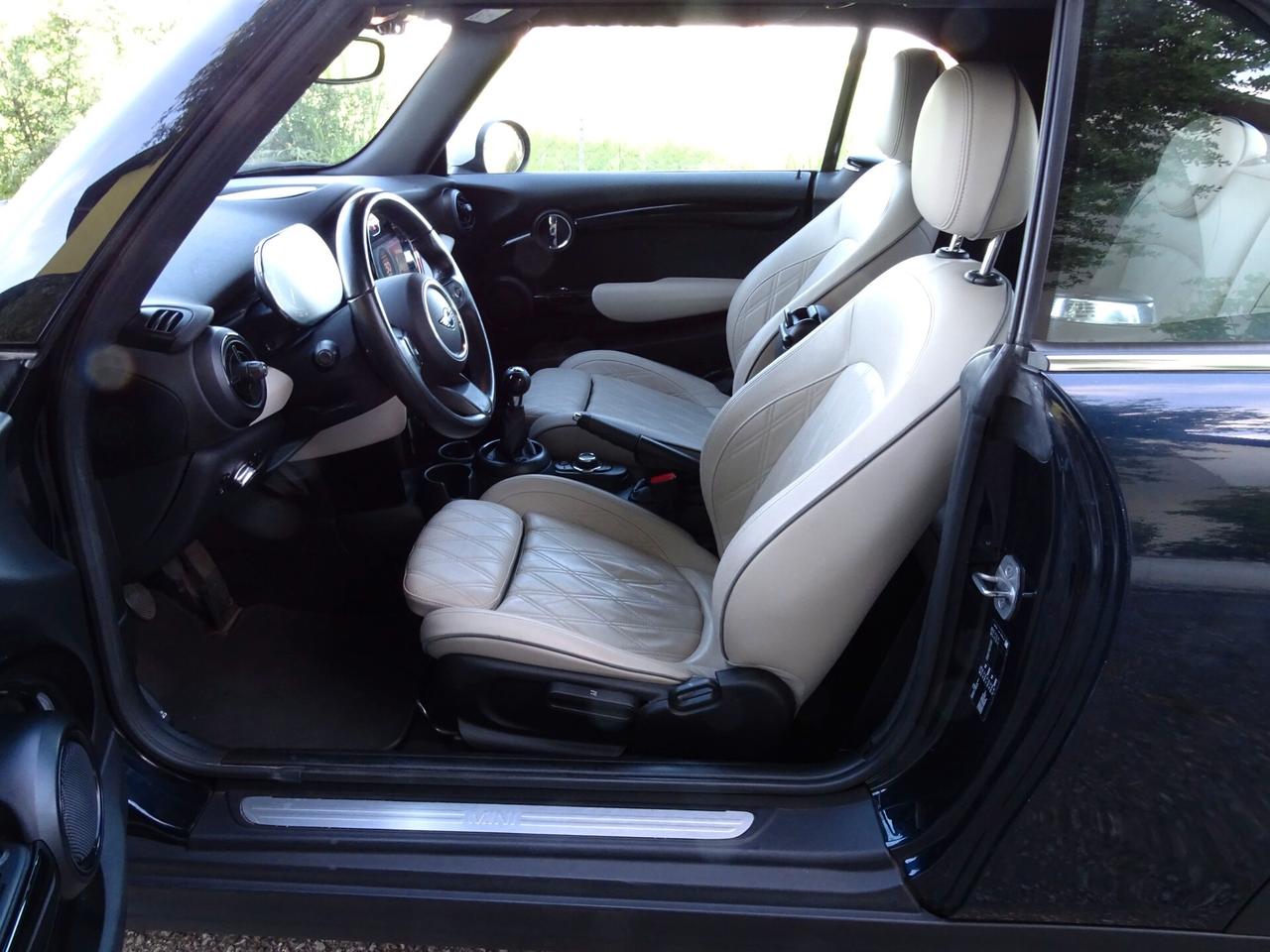 MINI Mini 1.5 Cooper Classic Cabrio