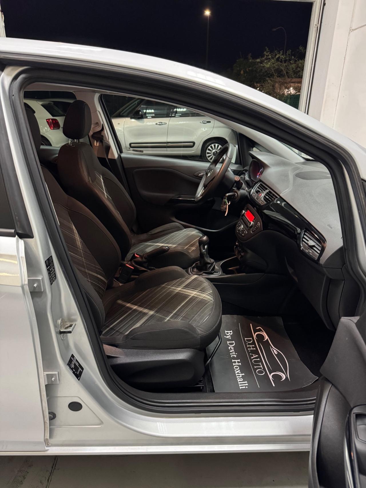 Opel Corsa 1.4 90CV GPL Tech 5 porte b-Color