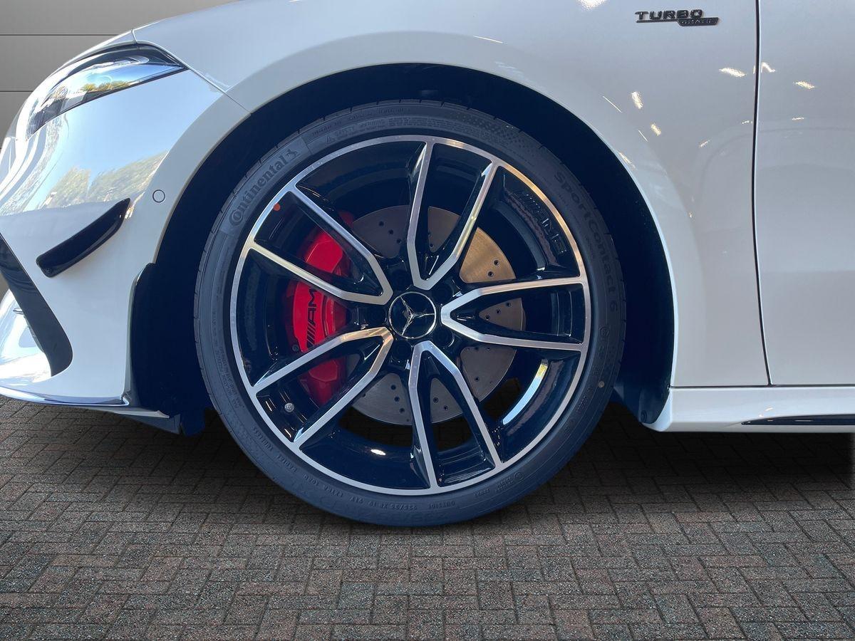 Mercedes-Benz Mercedes-AMG A 35 4MATIC