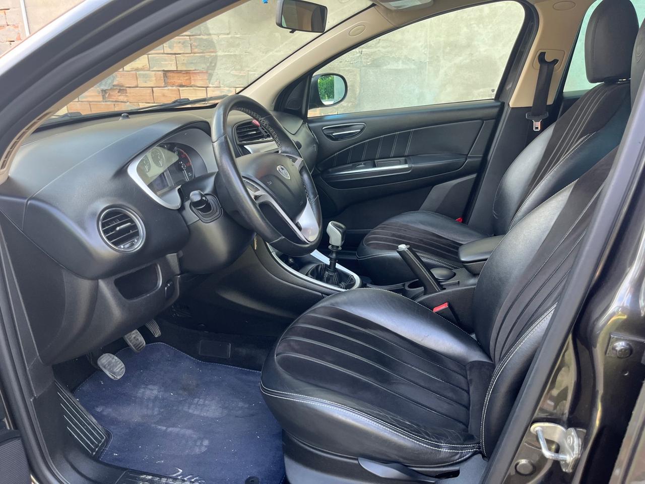 Lancia Delta 1.6 MJT Platino NUOVISSIMA