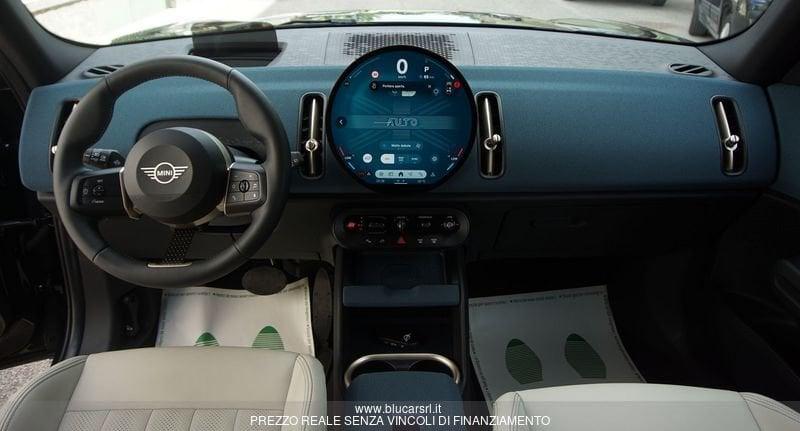 MINI Mini Countryman U25 Mini C Countryman Favoured
