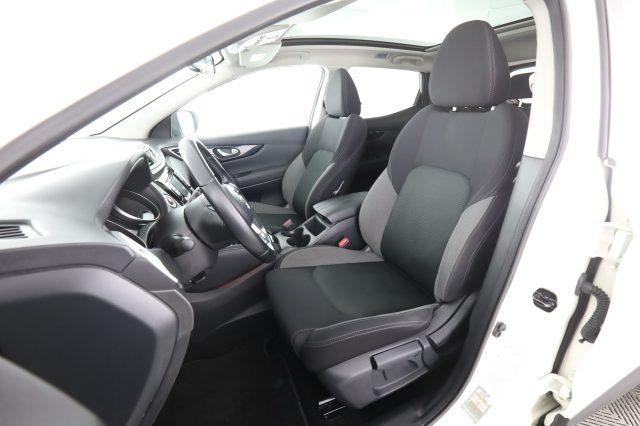 NISSAN Qashqai Qashqai N-Connecta DIG-T 160 DCT