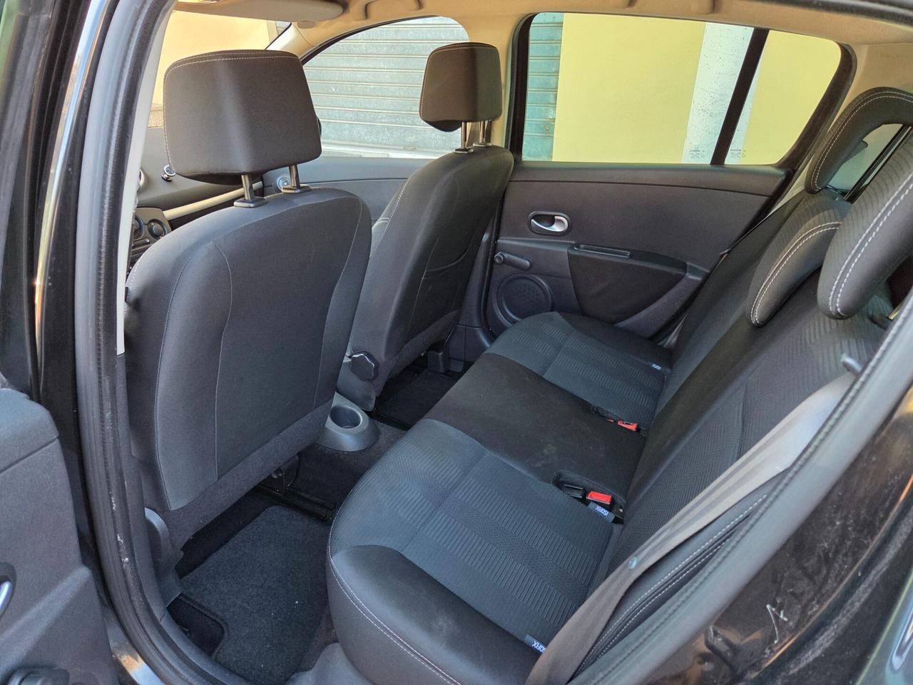 Renault Clio 1.5 dCi 5 porte Luxe NEOPATENTATI!!!!!!!