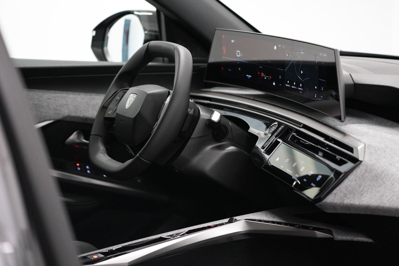 Peugeot 3008 Hybrid 136 e-DCS6 Allure
