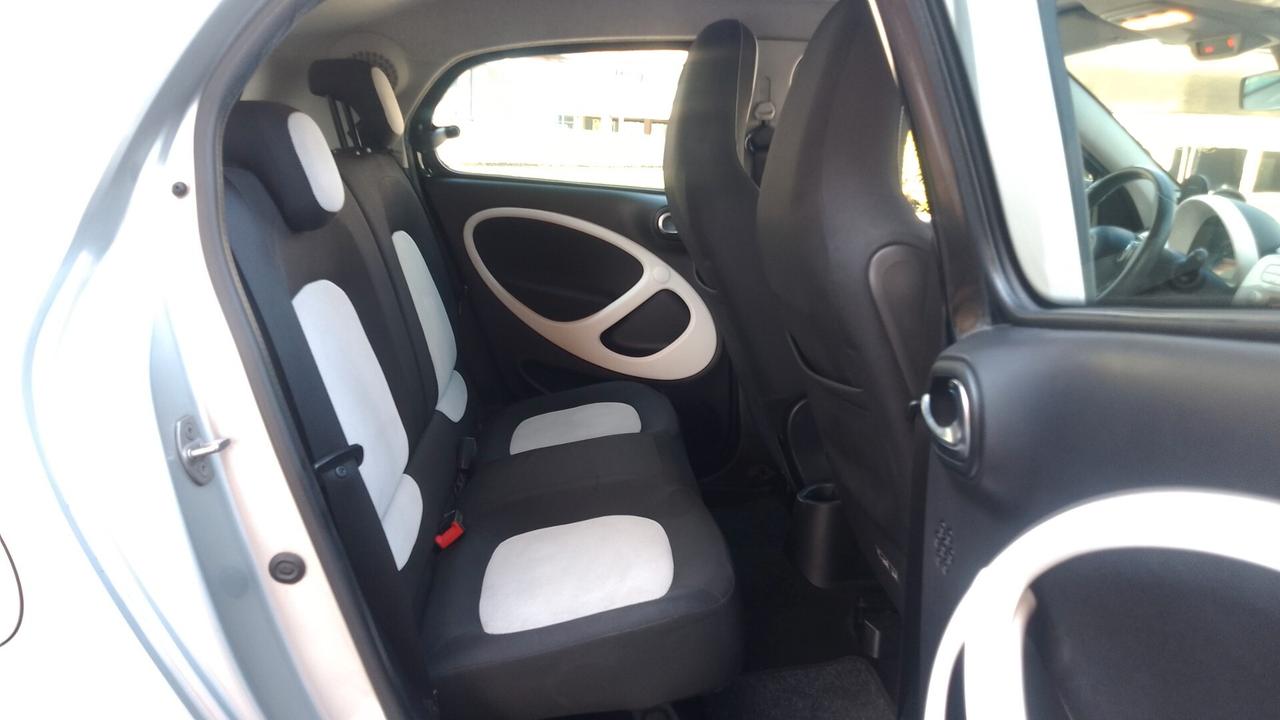 Smart ForFour 70 1.0 Passion NEOP 2015 120milakm