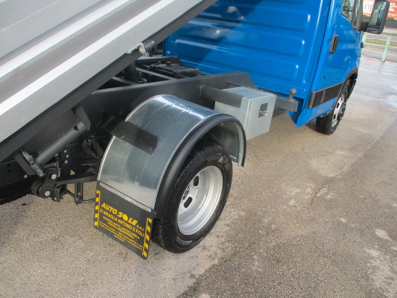 Iveco Daily 35C9 2.8 TURBO RIBALTABILE TRILAT 183000 KM