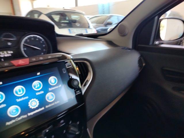 LANCIA Ypsilon 1.0 Hybrid Gold