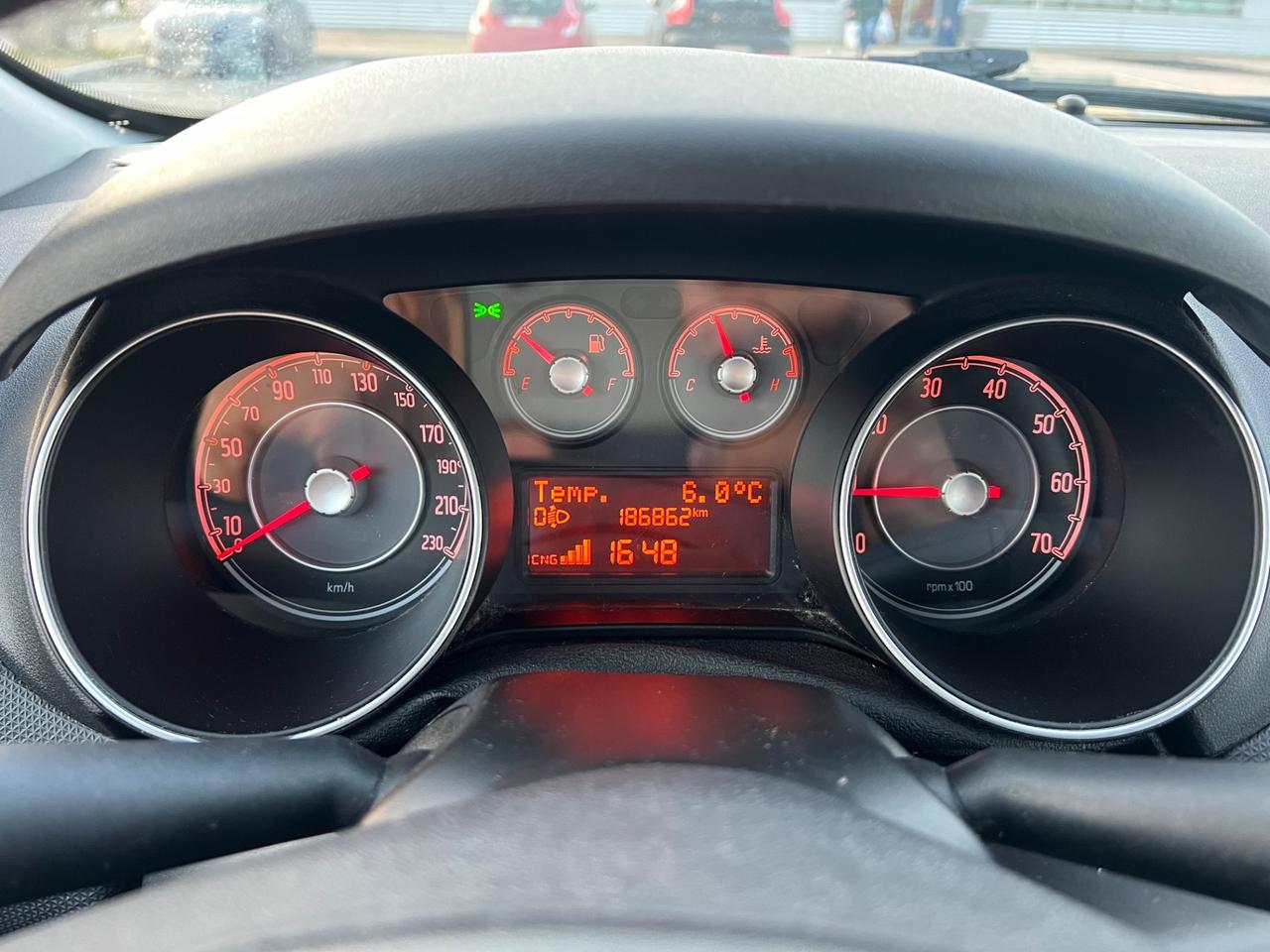 Fiat Punto 1.4 8V 5 porte Natural Power Pop