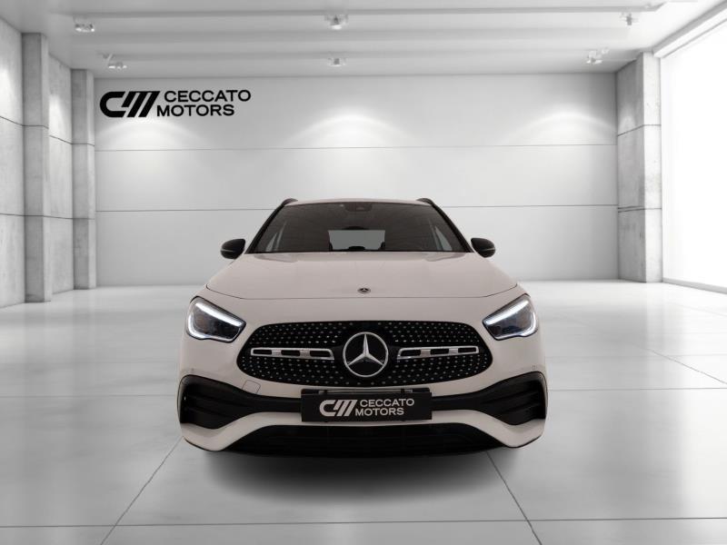 Mercedes GLA 200 200 D Premium 8G-DCT