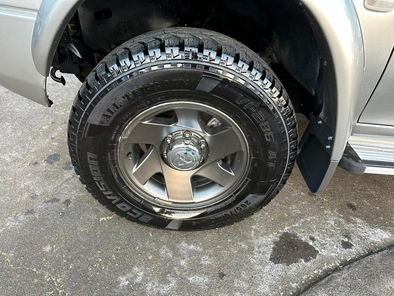 Mitsubishi L200 2.5 TDI 4WD Club Cab Pup. GLS Targ.