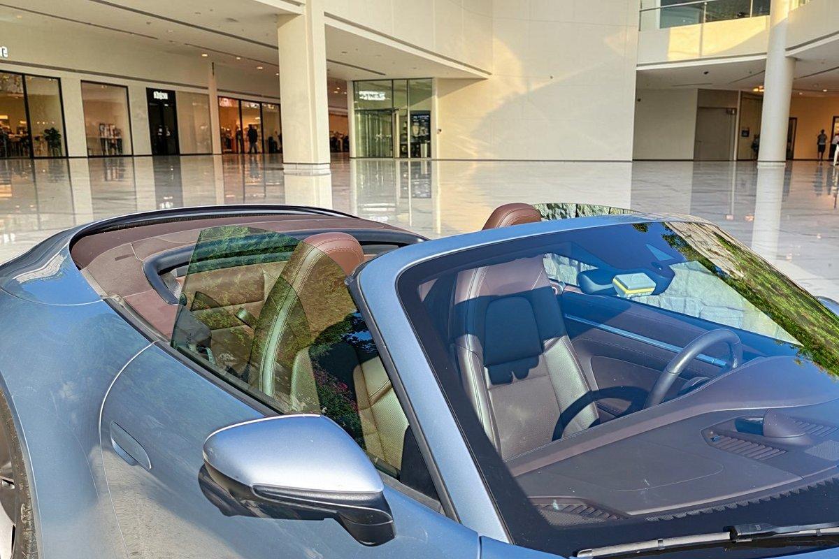 PORSCHE 911 Carrera 4S Cabriolet