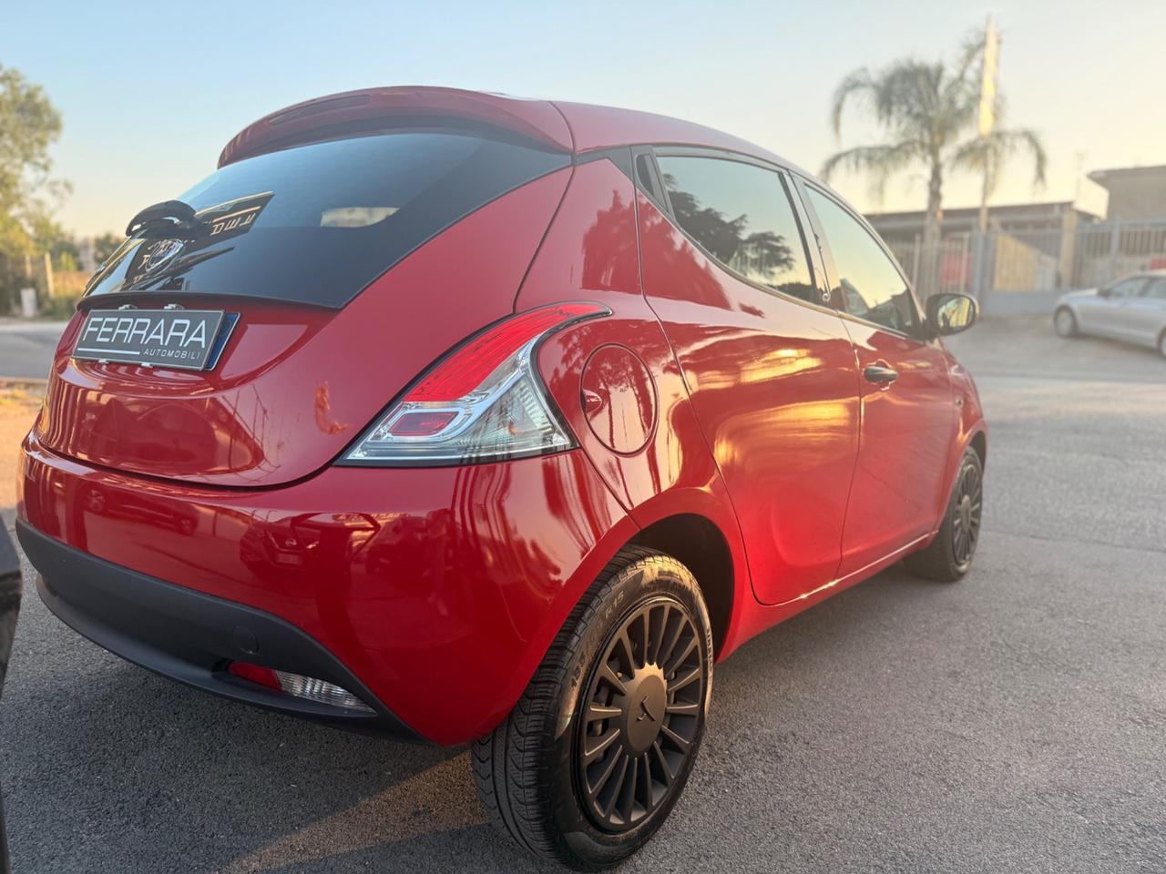 Lancia Ypsilon 1.2 69 CV 5 porte GPL Ecochic Elefantino Blu